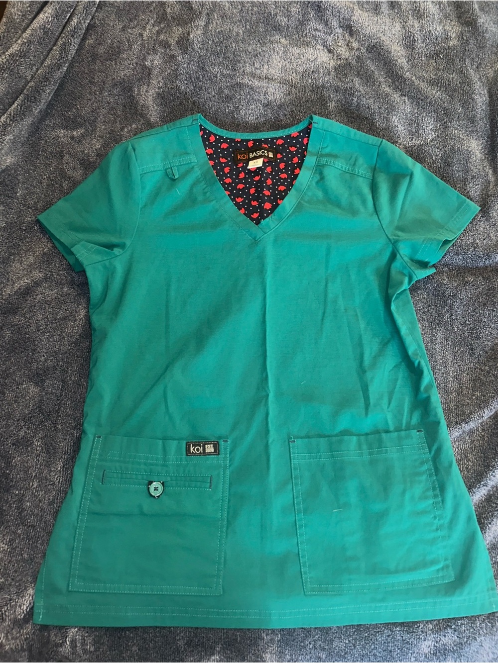 Emerald Green Koi Scrub Top XS
